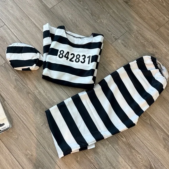 Jailbird Halloween Costume, Men’s S/M - Picture 6 of 6